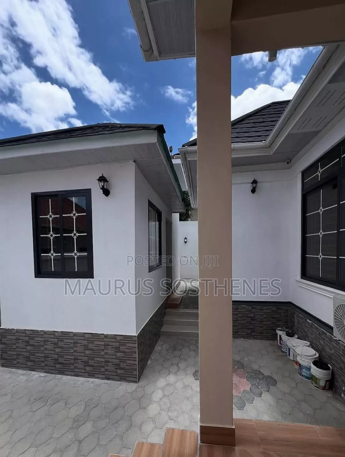 3bdrm House in Goba for sale