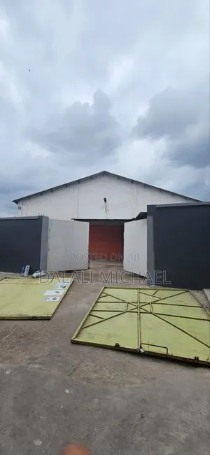 Warehouse for Rent Tabata
