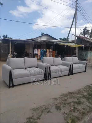 Sofa Set Ya 2:2:2 Rangi Ya Kijivu