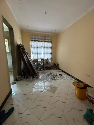 3bdrm House in Dalalipapaatzseven, Bunju for sale