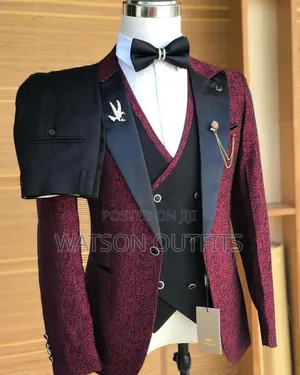 Men's Suits Slimly Worn