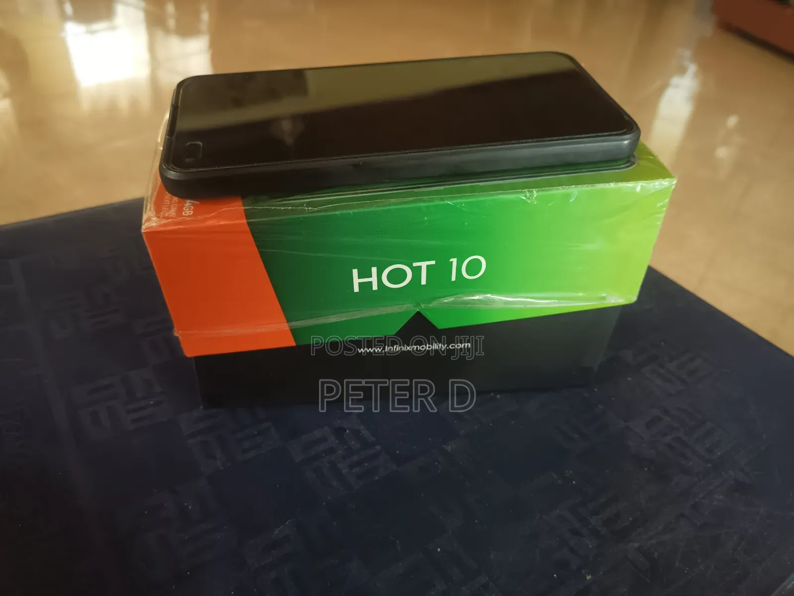 Infinix Hot 10 64 GB Black