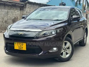 Toyota Harrier 2015 Maroon