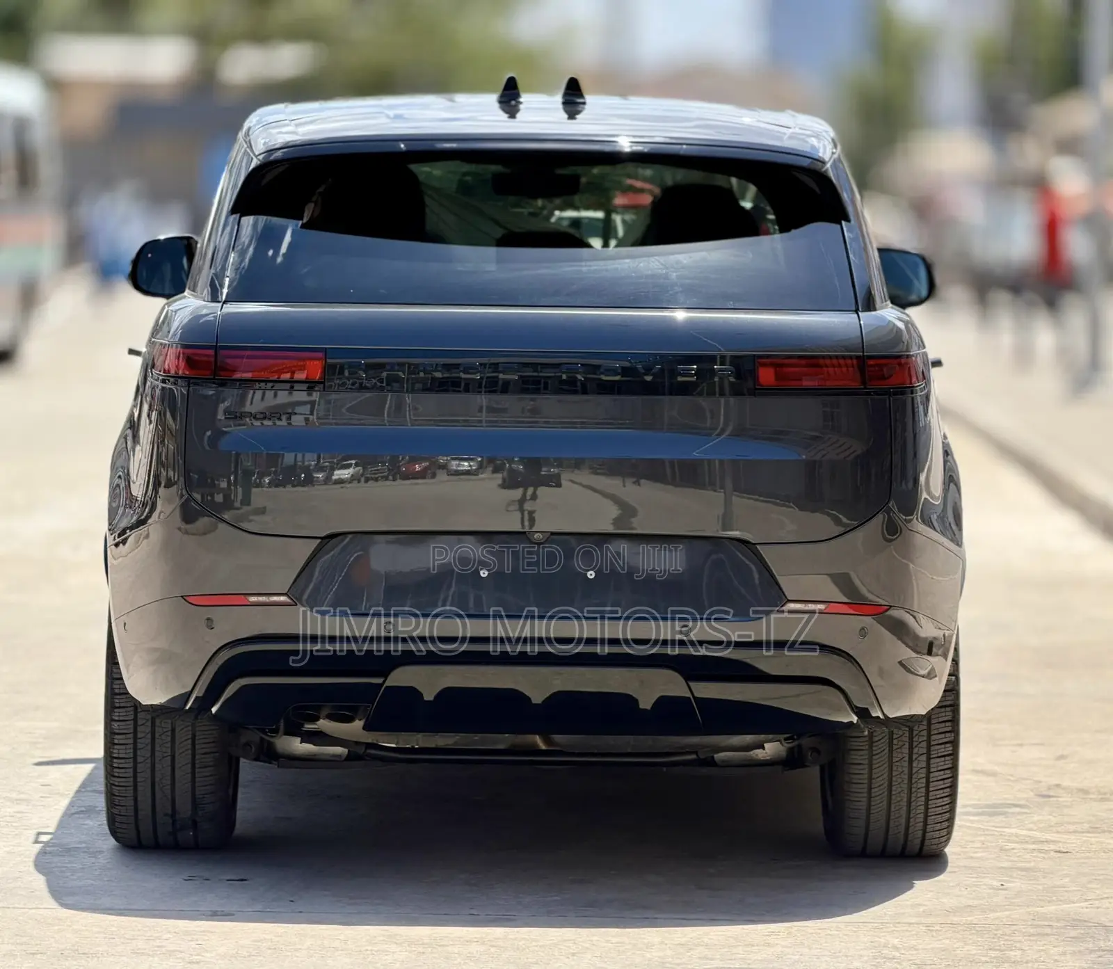 Land Rover Range Rover 2024 Gray