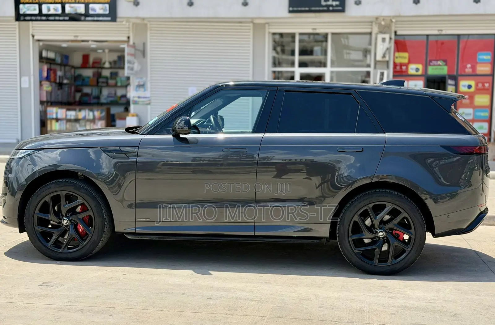 Land Rover Range Rover 2024 Gray