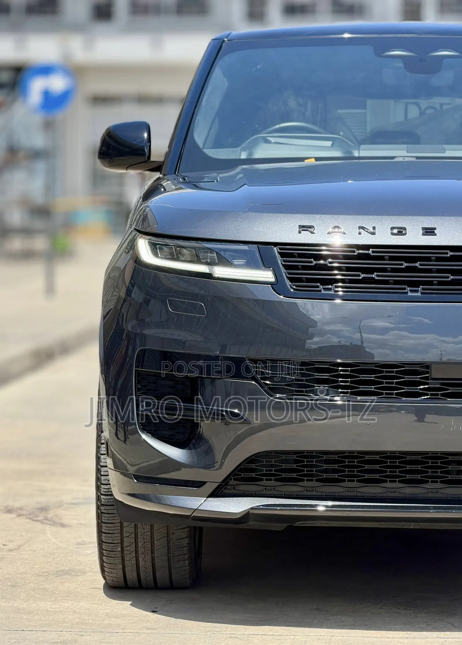 Land Rover Range Rover 2024 Gray