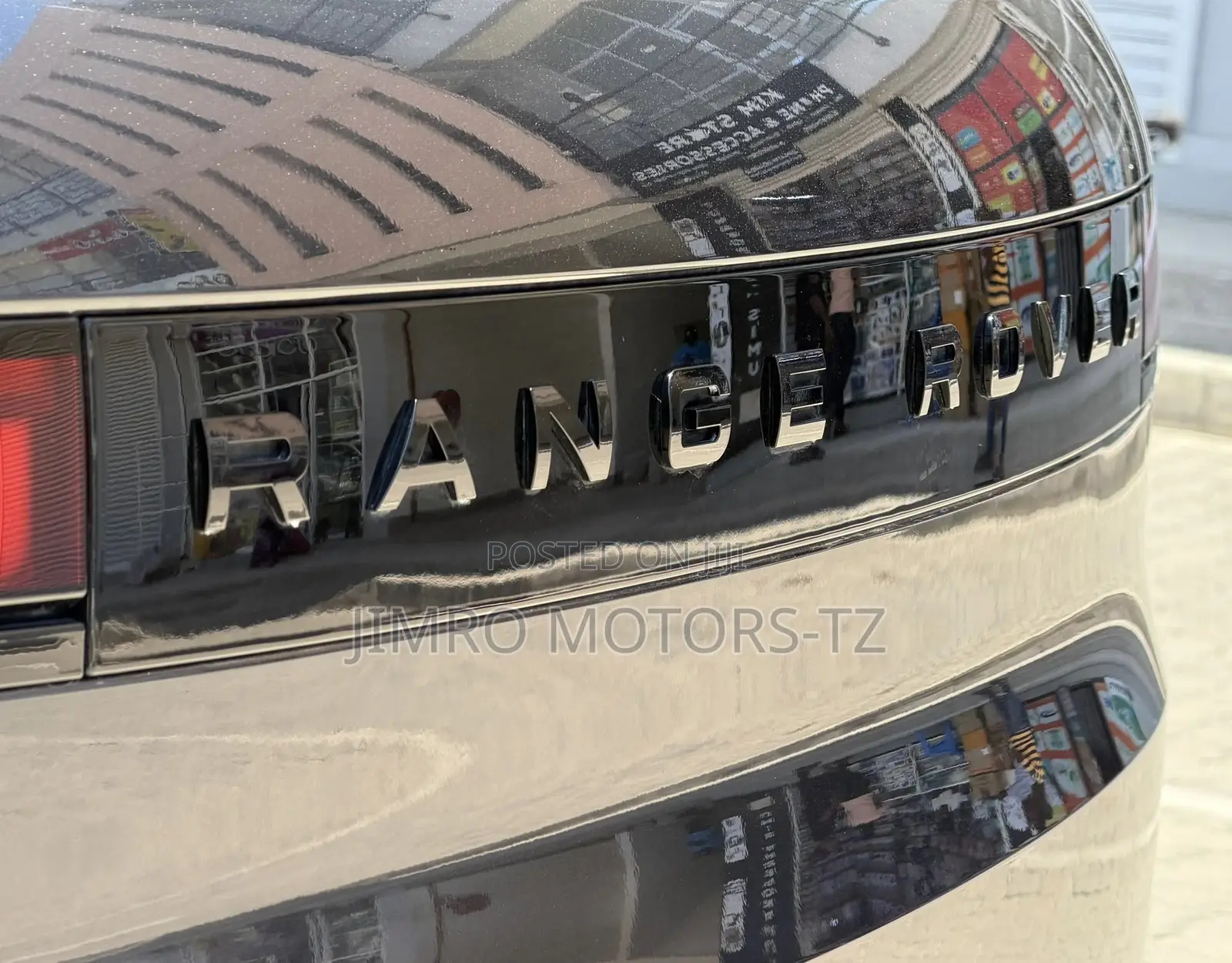 Land Rover Range Rover 2024 Gray