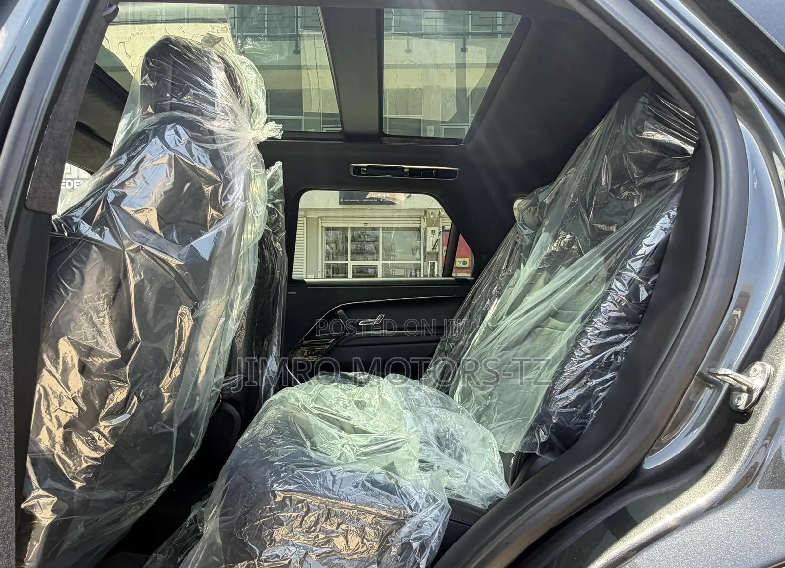 Land Rover Range Rover 2024 Gray