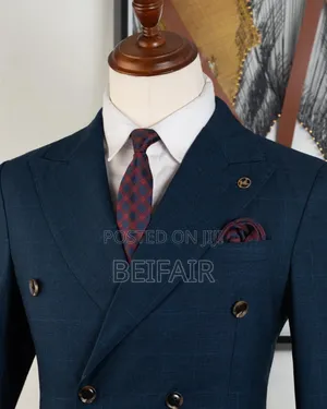 Dark Blue Light Drafts Suit