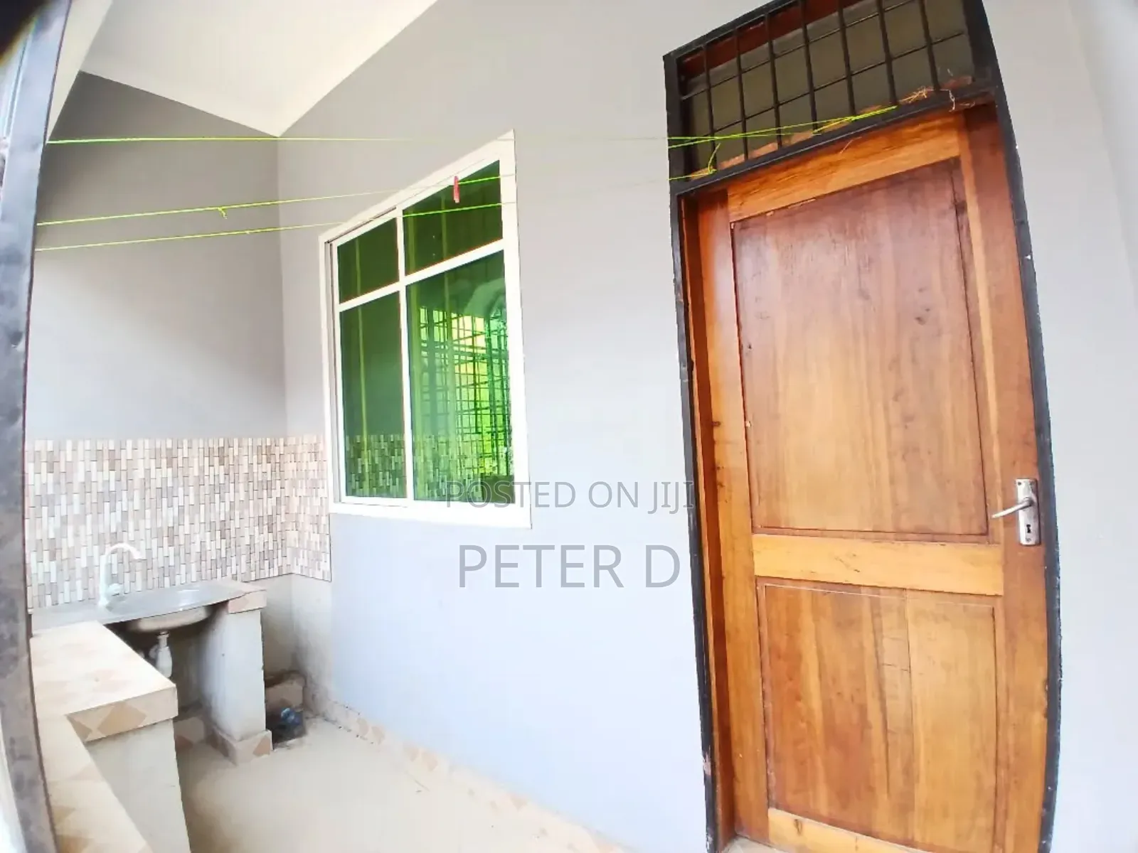 1bdrm Apartment in Kimara for rent