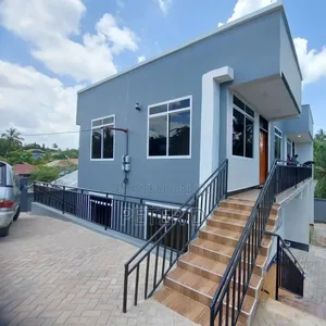 2bdrm Apartment in Kimara for rent