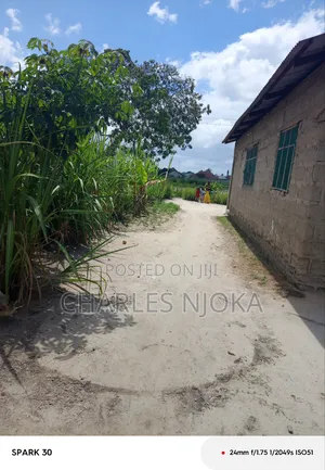 6bdrm House in Tanzania Daresalaam for sale