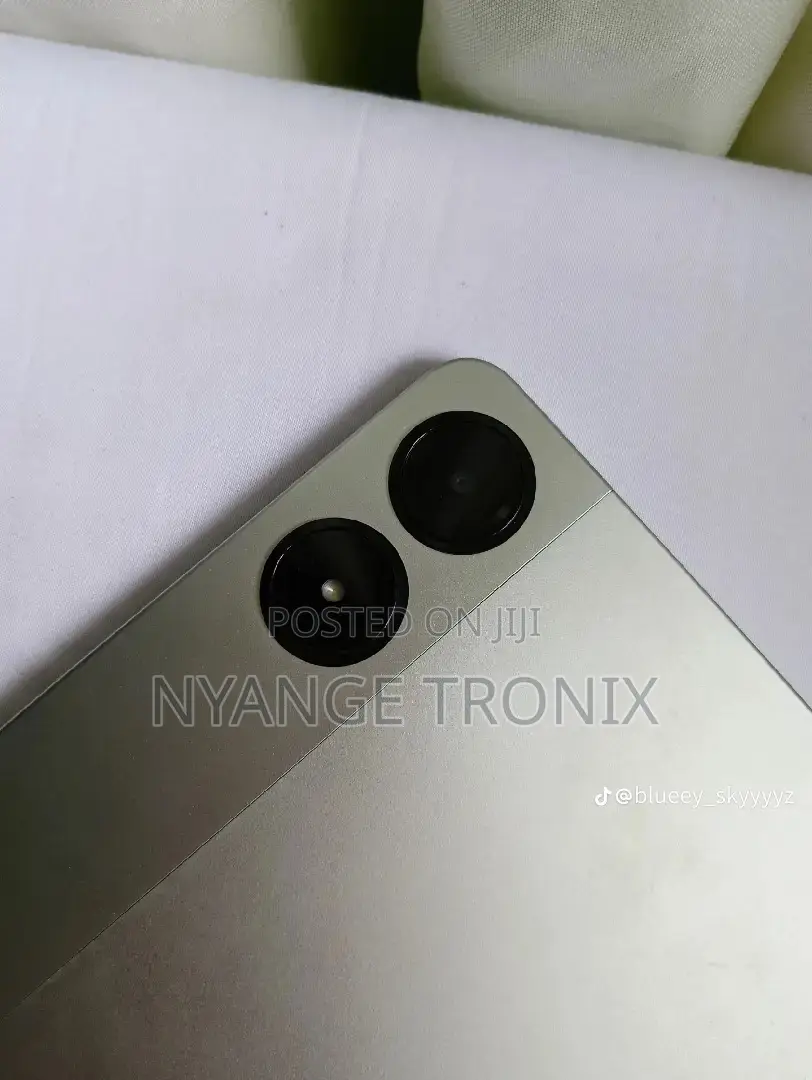 New Lenovo Pad Pro 8 GB Black