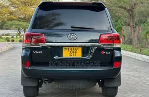 Toyota Land Cruiser 2013 Black