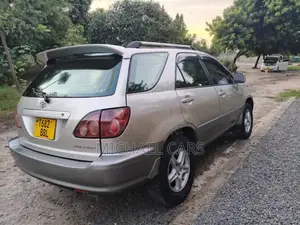 Toyota Harrier 2.2 16V 2001 Gray