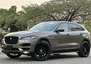 Jaguar F-Pace 2017 Beige