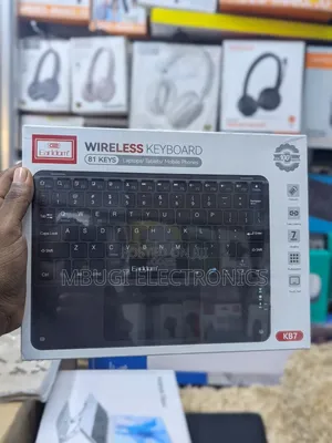 Bluetooth Keyboard With Touch Pad for Tablets,Laptops and Phones