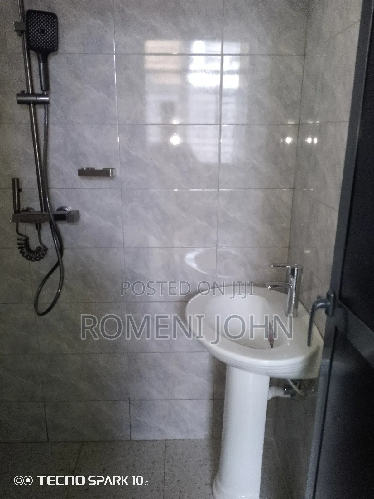 2bdrm Apartment in Tanzania Daresalaam, Ilala for rent