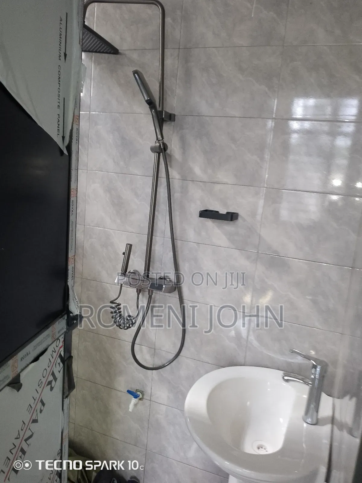 2bdrm Apartment in Tanzania Daresalaam, Ilala for rent