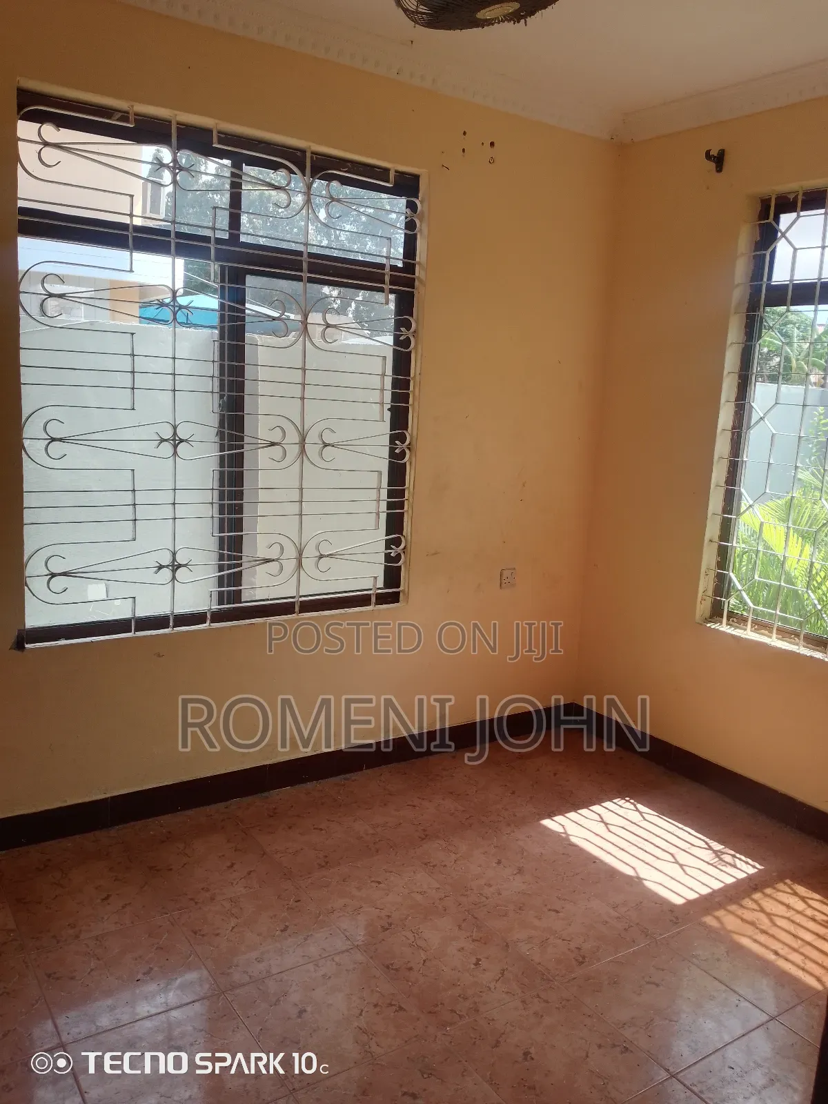 6bdrm Apartment in Tanzania Daresalaam, Ilala for rent