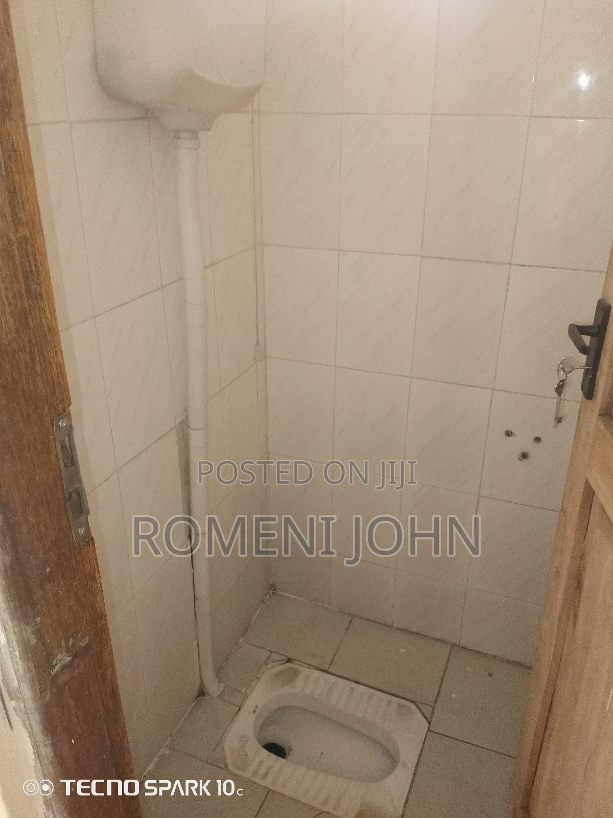 6bdrm Apartment in Tanzania Daresalaam, Ilala for rent