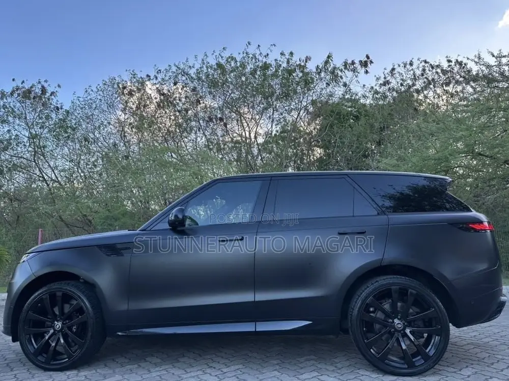 Land Rover Range Rover Sport 2022 Matt Black