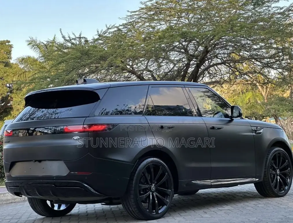 Land Rover Range Rover Sport 2022 Matt Black