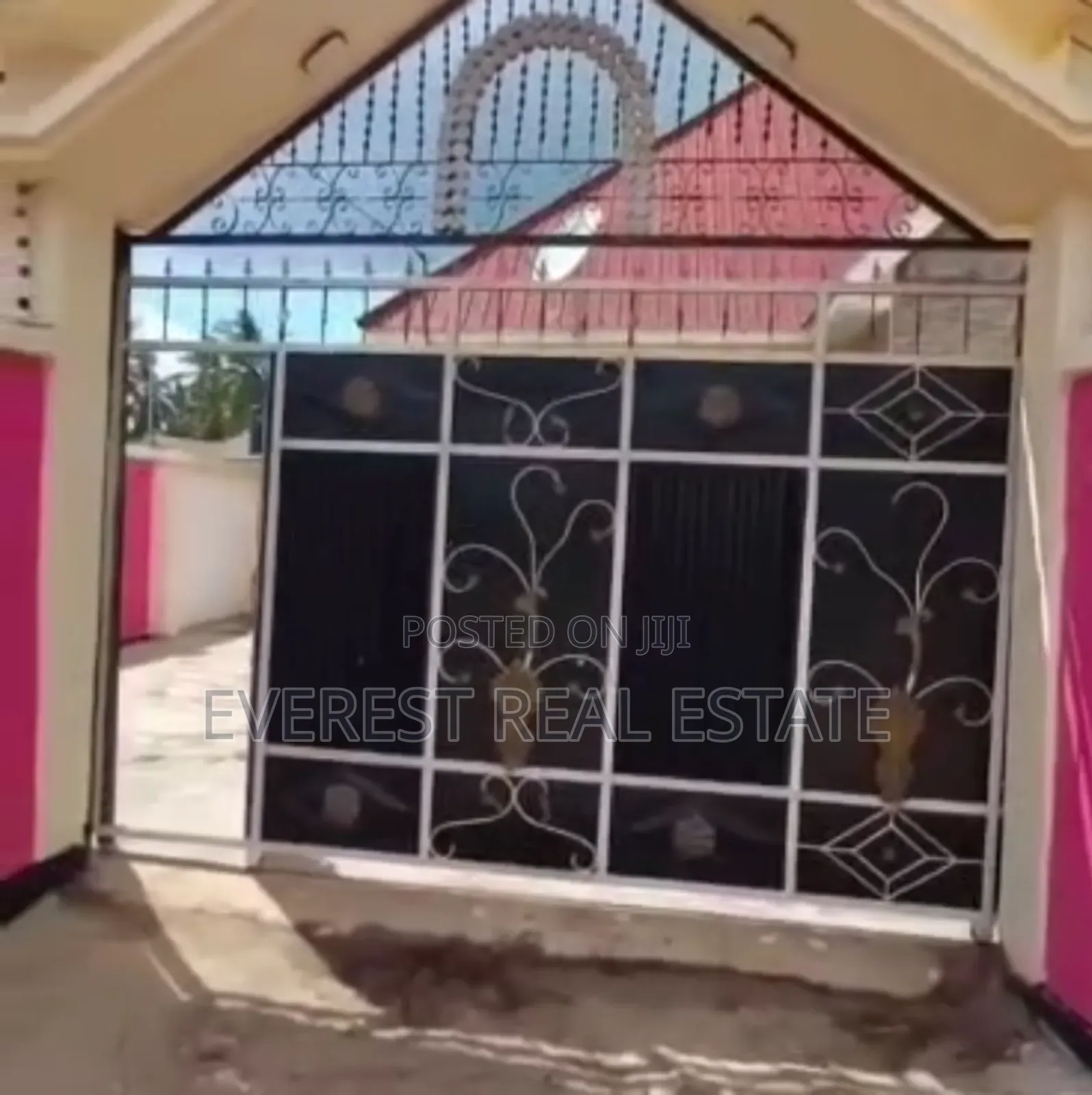 4bdrm House in Kigamboni for sale