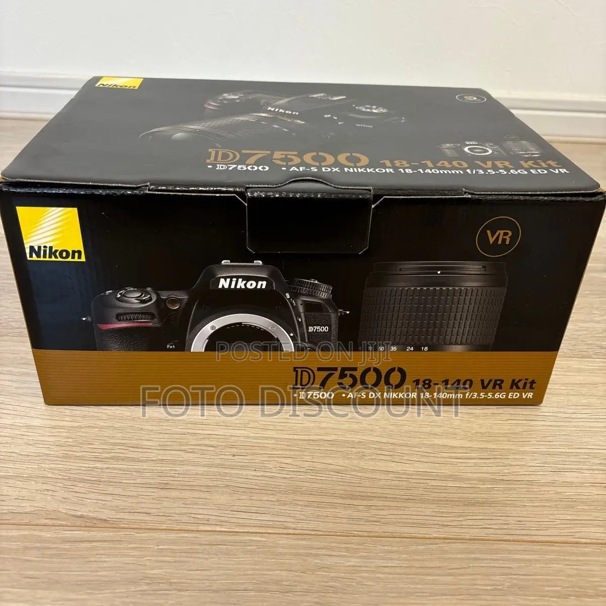 Nikon D7500 Digital SLR Camera 18-140mm F/3.5-5.6g Ed Vr Lens Kit With