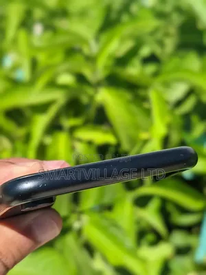 Apple iPhone XR 128 GB Black