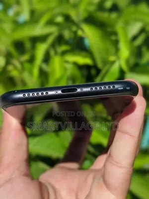 Apple iPhone XR 128 GB Black