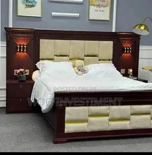 Vitanda Vya Kisasa Mbao Ngumu Sana(Mvule) Na Bedsides Zake