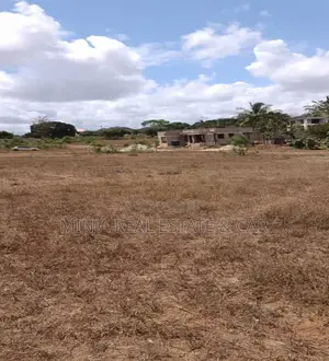 Plot for Sale Madale Flamingo