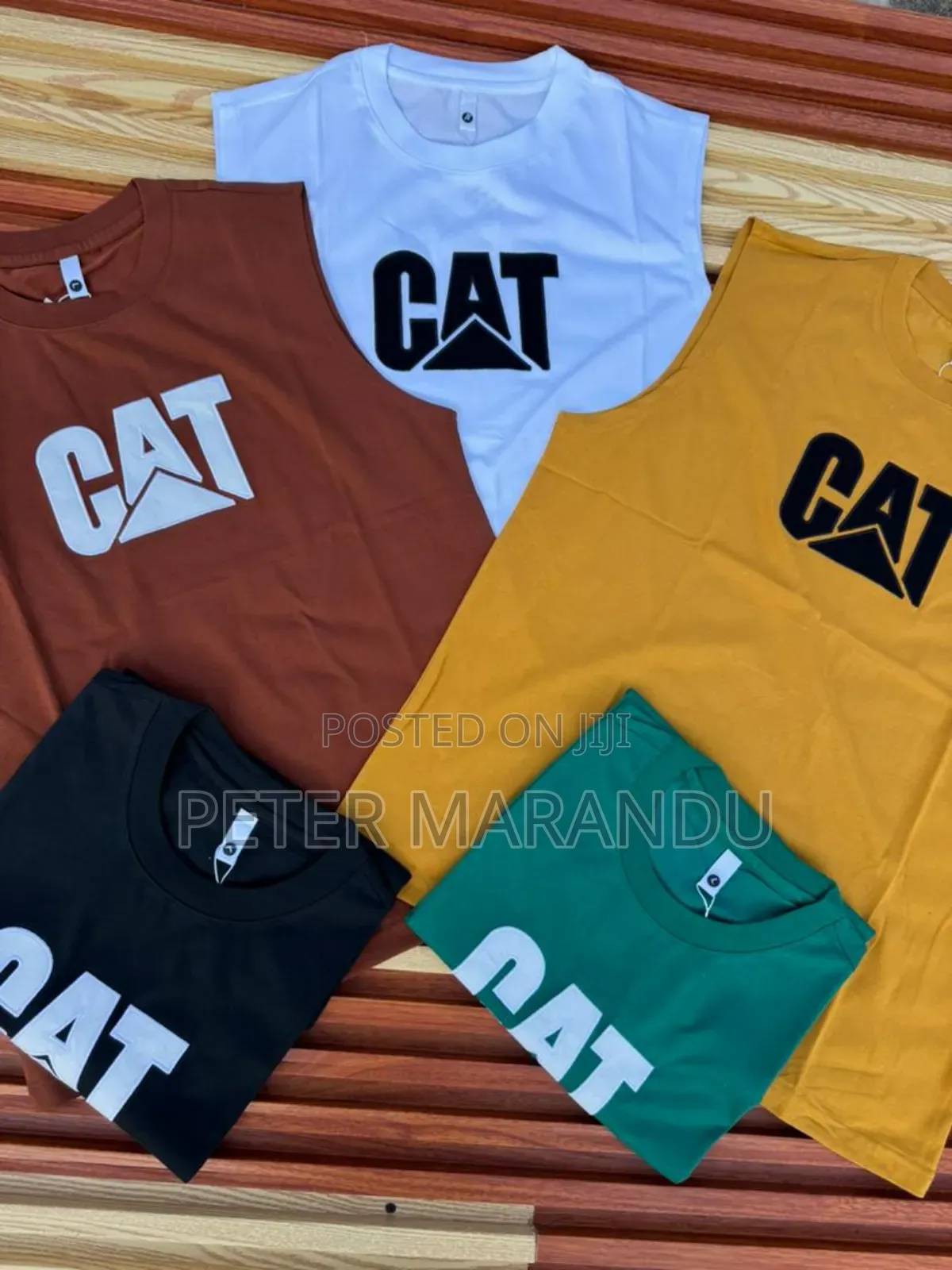 Sleeveles Tees
