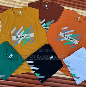 Sleeveles Tees