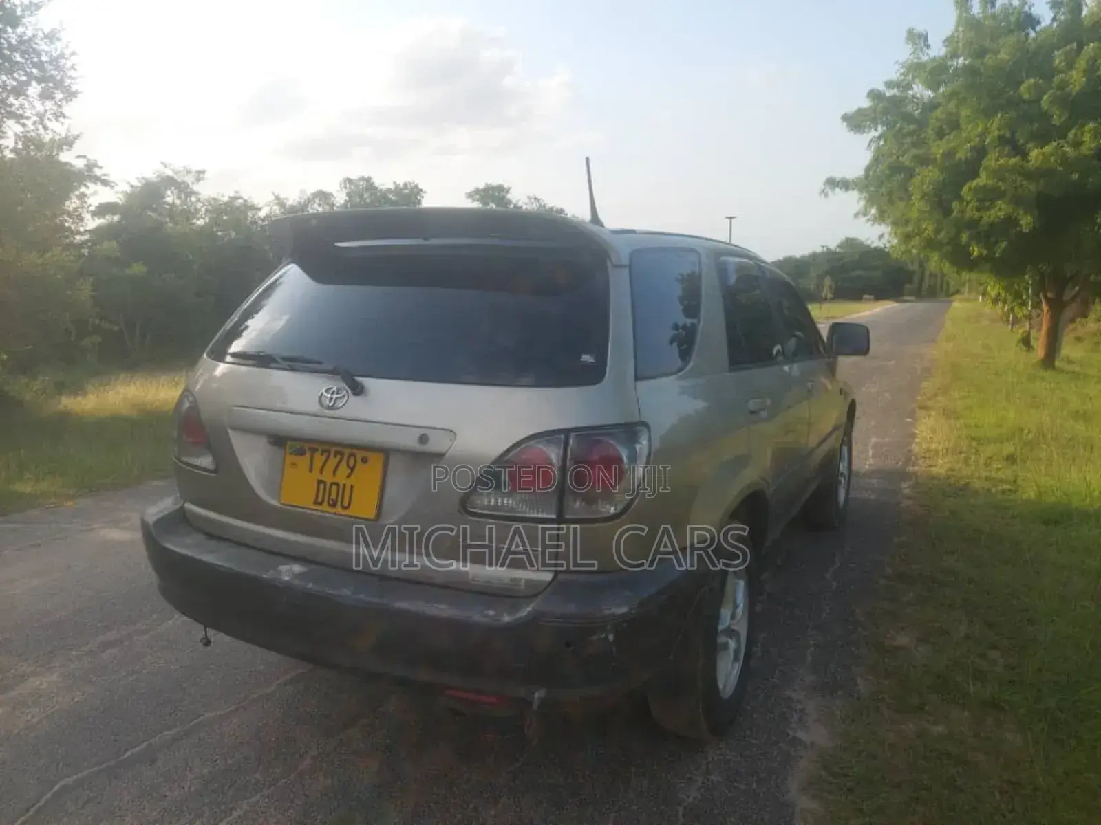 Toyota Harrier 2.2 16V 2001 Silver