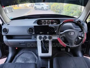 Toyota Corolla Rumion 2007 Black