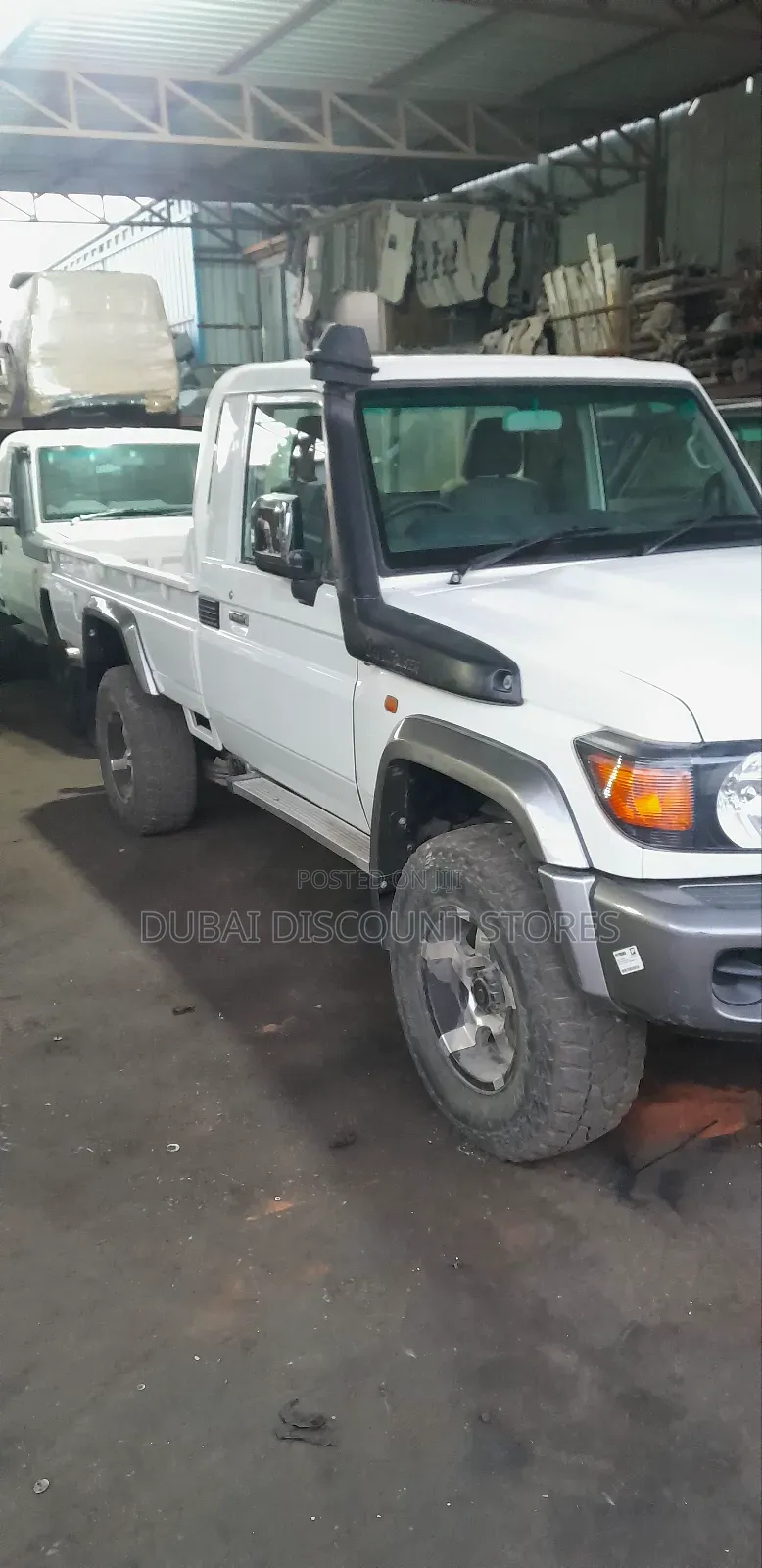 Toyota Land Cruiser Cabin
