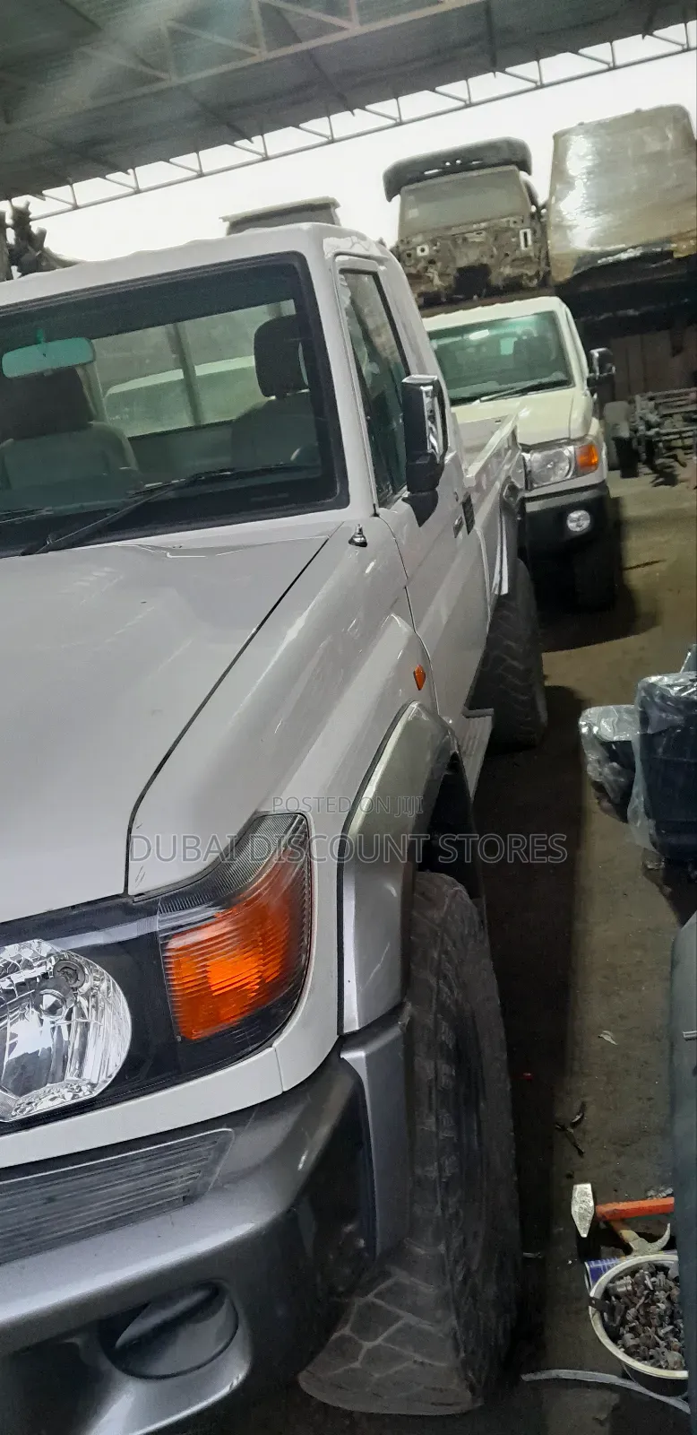 Toyota Land Cruiser Cabin