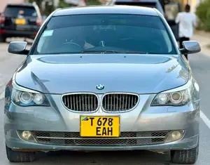 BMW 5 Series 2011 Gray
