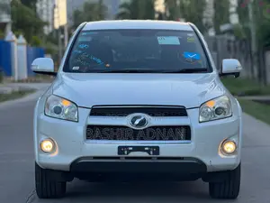 Toyota RAV4 2013 White