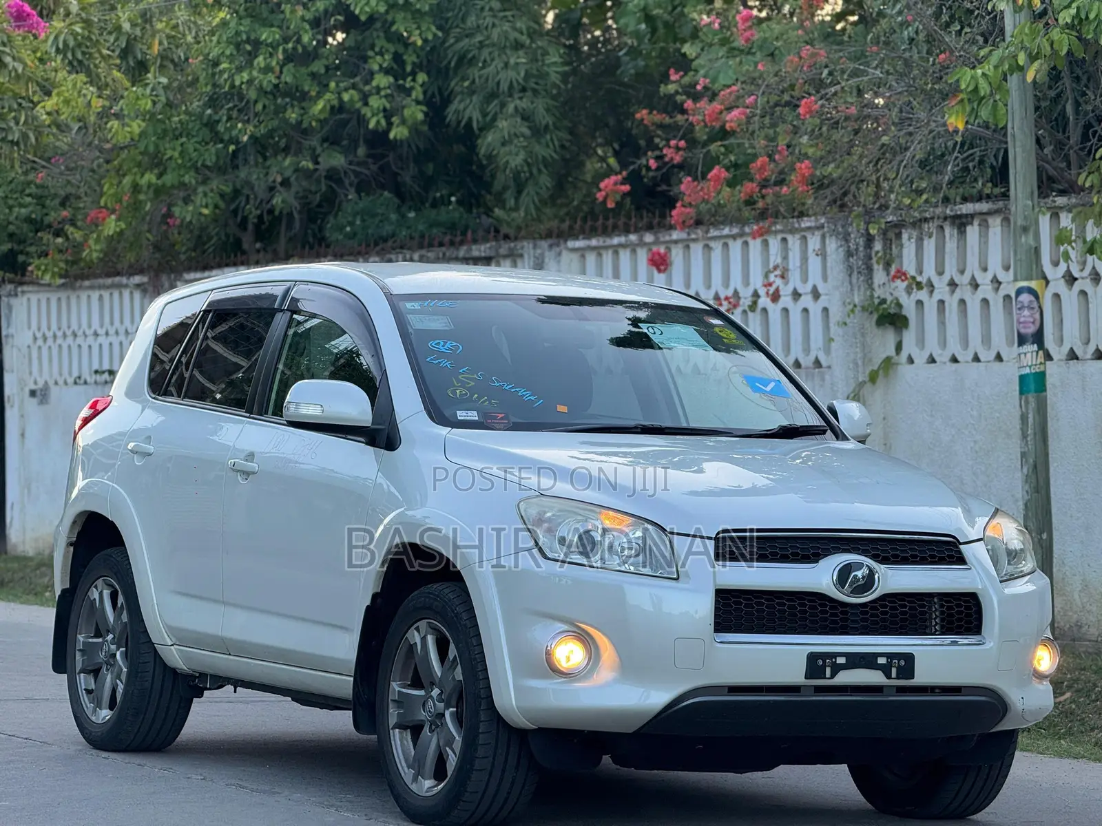 Toyota RAV4 2013 White