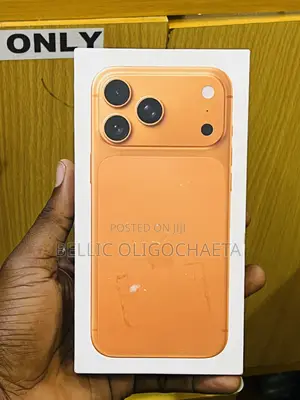 New Apple iPhone 17 Pro Max 256 GB Orange