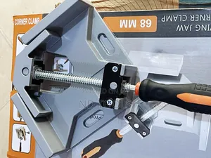 Corner Clamp 68mm Swing Jaw