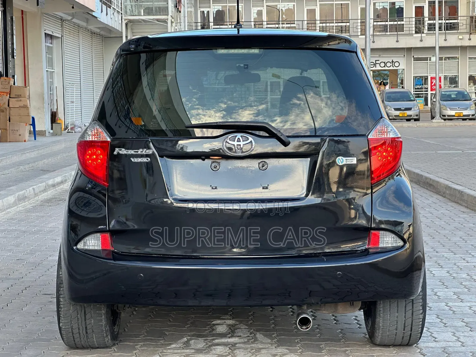 Toyota Ractis 2014 Black