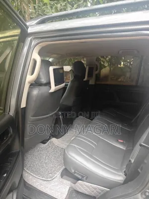 Toyota Land Cruiser 2013 Gray