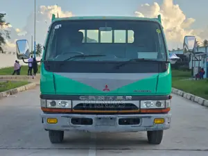Mitsubishi Canter 1999 Blue