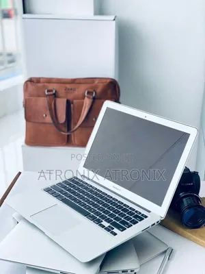 Laptop Apple MacBook Air 2017 8GB Intel Core I5 SSD 128GB