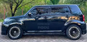 Toyota Corolla Rumion 2010 Black