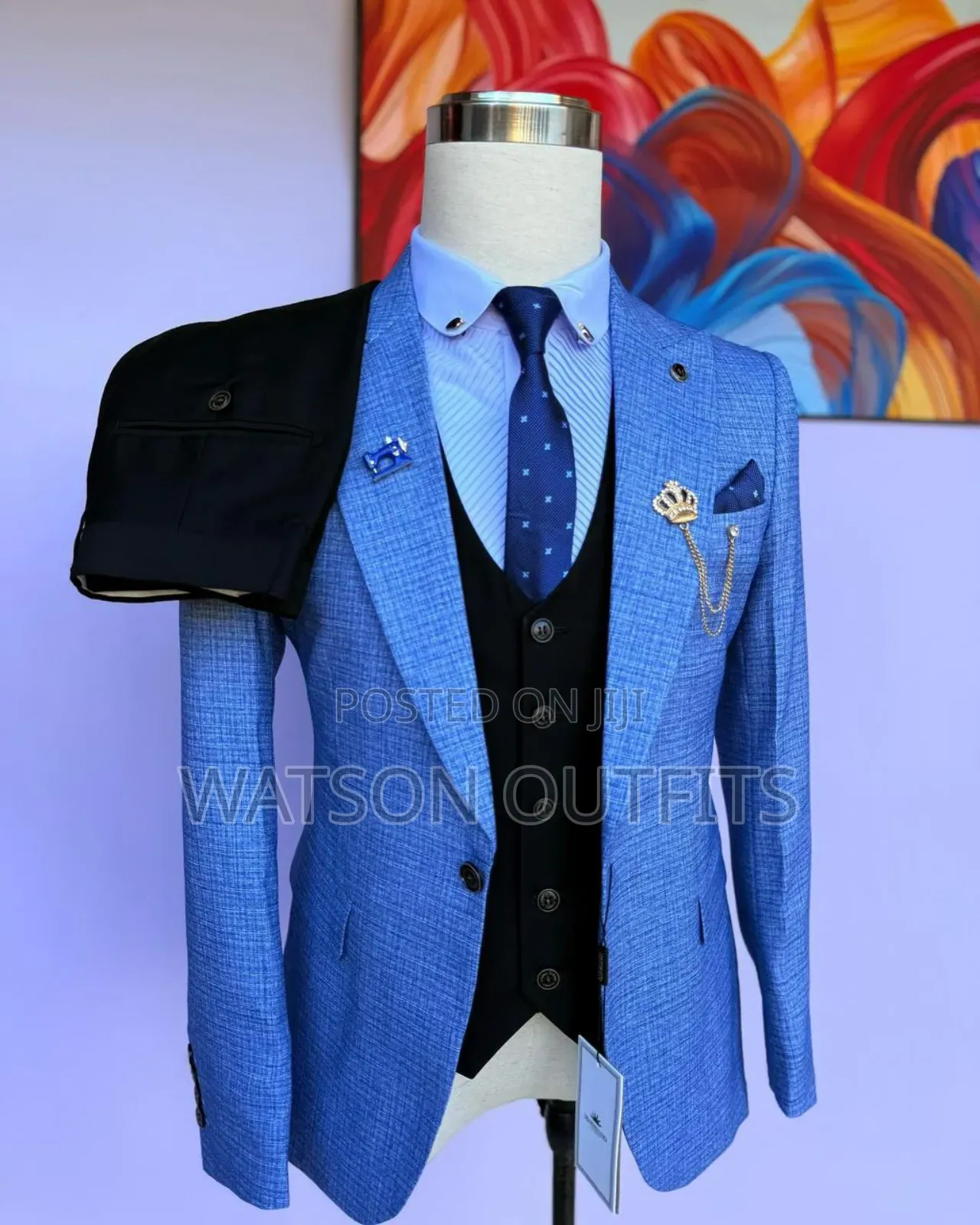 Men's Suits or Suti Superbly Topped